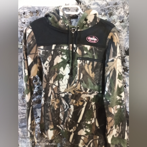 Fleecy habits - Picture 2 of 4